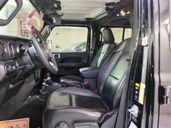 جيب جلاديتور